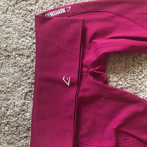 Burgundy Gymshark Energy Seamless - Picture 3 of 3